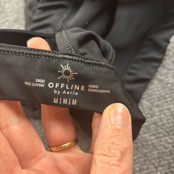 OFFLINE by Aerie Black Sweat Cardio Most Support Sports Bra size Medium - Picture 5 of 5